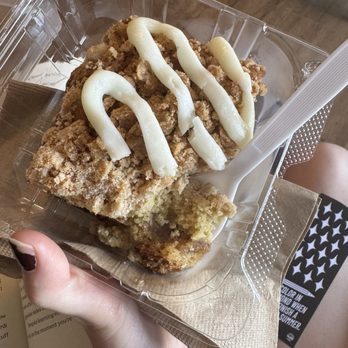 Tamosan Coffee Lounge - Yummy coffee cake - Coffee Roasteries Near Me - Scottsdale, Arizona