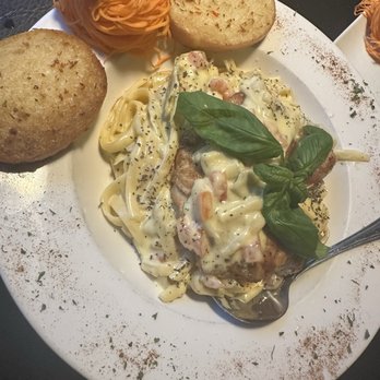 The Fat Chef - Chicken pasta - Seafood Near Me - Rogers, Arkansas The Fat Chef - Chicken pasta - Seafood Near Me - Rogers, Arkansas