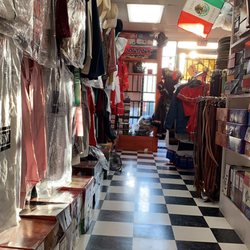 Botas Leon - Shirts, cowboy attire