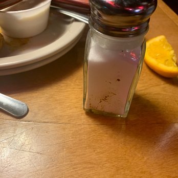 Texas Roadhouse - Very dirty salt shaker. - Steakhouses Near Me - Pasadena, Maryland