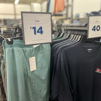 Old Navy - Men's Clothing Near Me - Riverside, California Old Navy - Men's Clothing Near Me - Riverside, California