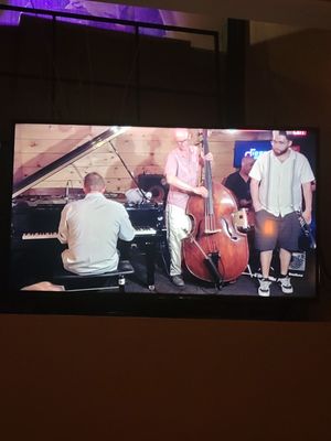 Diese Onze Live Jazz Bar by null