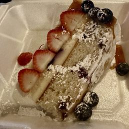 Lemon blueberry mascarpone cake Lemon blueberry mascarpone cake