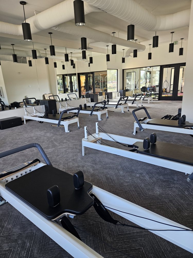 Valley Physical Therapy Logo