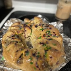 Chris' Specialty Foods - Boudin King Cake