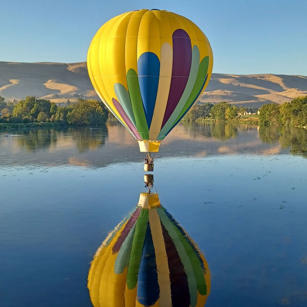 Great Prosser Balloon Rally - On the river - Hot Air Balloons Near Me - Prosser, Washington Great Prosser Balloon Rally - On the river - Hot Air Balloons Near Me - Prosser, Washington