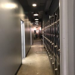 Barry's London Central - Lockers