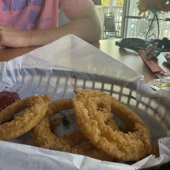 Tangled Hearts Cafe - Onion rings - Coffee & Tea Near Me - Groveland, California Tangled Hearts Cafe - Onion rings - Coffee & Tea Near Me - Groveland, California
