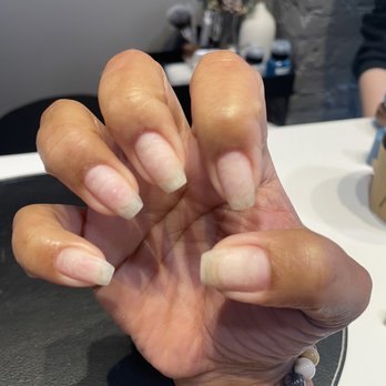 TAO Nail Studio - CLEAN! Note the ridges left behind from previous drilling - Nail Salons Near Me - New York, New York