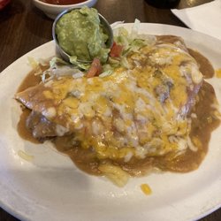 Felisa's Mexican Food & Lounge - This is the Slopper-like Mexican Burger.  Getchaone!!