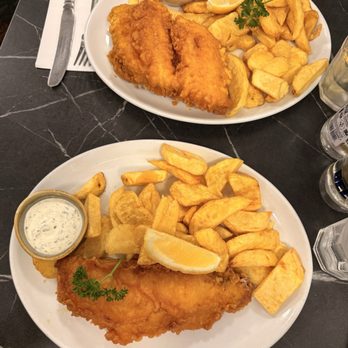 Rock & Sole Plaice - Fish & Chips Near Me - London, XGL