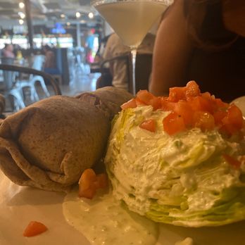 The '401 - Baja Chicken Wrap mistakenly put tomatoes (Sept 2022) - American Near Me - Bellaire, Texas