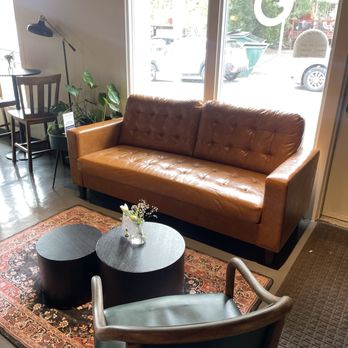 The Grind Coffee Bar - Cute seating - Coffee & Tea Near Me - Medina, Ohio