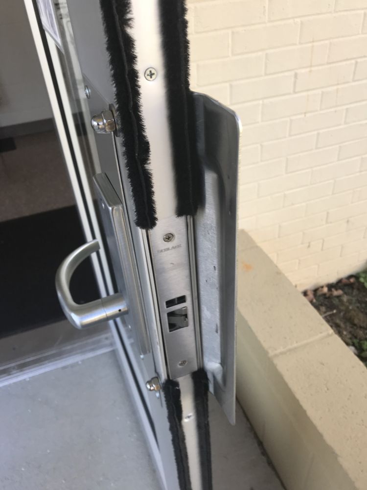 LOCK & KEY Updated August 2024 34 Photos & 18 Reviews