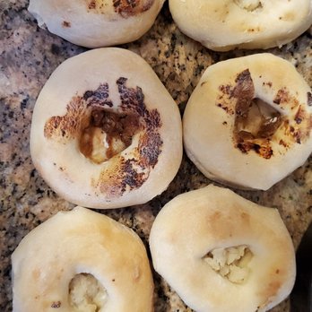 Kossar's Bagels & Bialys - Kossars bialys - Bakeries Near Me - New York, New York