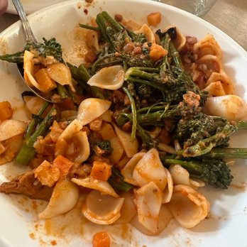 Cafe Gratitude - Butternut bolognese pasta - Vegan Near Me - Venice, California Cafe Gratitude - Butternut bolognese pasta - Vegan Near Me - Venice, California