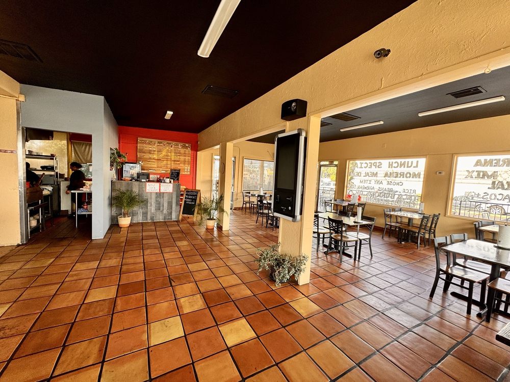 Morenita  Taqueria