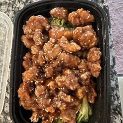 China Inn - Sesame chicken