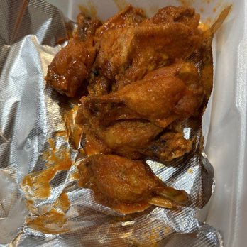 NYPD Pizza - 6 Traditional Wings mild - Pizza Near Me - Chandler, Arizona
