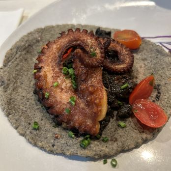 Holbox - Taco De Pulpo En Su Tinta - Latin American Near Me - Los Angeles, California