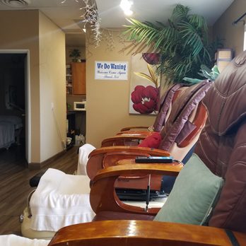 Deva Hair & Nail Salon - Spa pedicure chairs - Hair Salons Near Me - San Diego, California Deva Hair & Nail Salon - Spa pedicure chairs - Hair Salons Near Me - San Diego, California