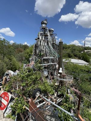 Cathedral of Junk by null