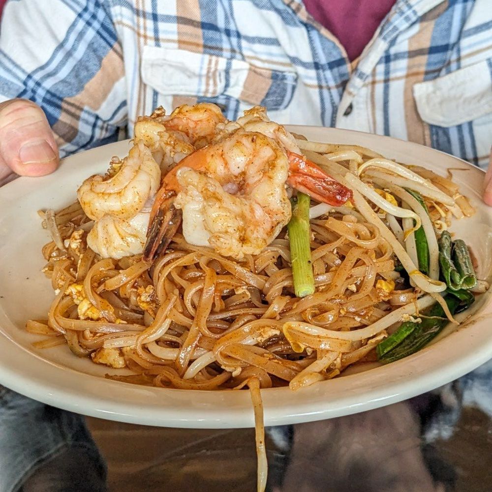 Pad Thai with shrimp