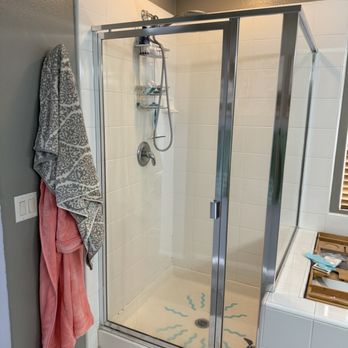 Varglass - Before - Glass & Mirrors Near Me Varglass - Before - Glass & Mirrors Near Me