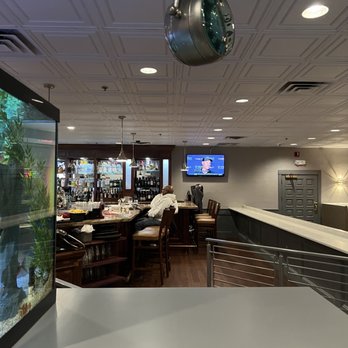 BAY POINTE WATERFRONT RESTAURANT - 373 Photos & 422 Reviews - 64 ...