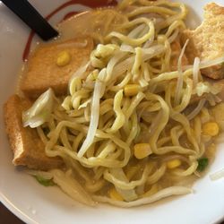 Kiki's Ramen House - Veggie Ramen Soup