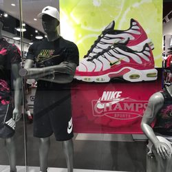 Champs Sports - Nike is Doing IT! Love this!