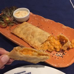 Toca da Garoupa - Pastel de camaraõ