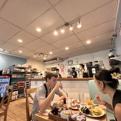 Aloha Kitchen - Kitchen