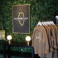 River Bluff Cannabis - We are proud to be located in such a wonderful community such as Roselle!