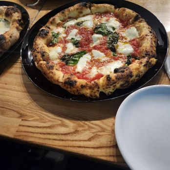 Sei Pizza Bar - Margarita special - Pizza Near Me - Los Angeles, California