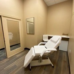 Radiant Beauty Suites