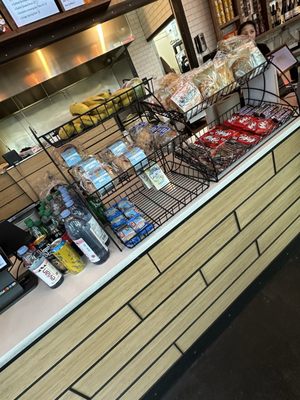 Bambuza Vietnam Kitchen - PDX Concourse C & E by null