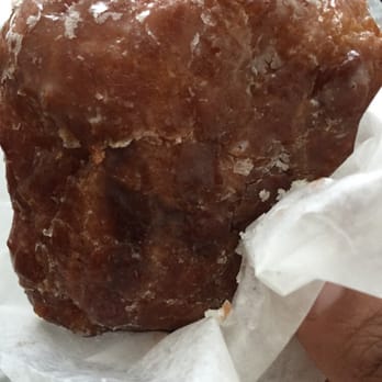 Beiler's Bakery - Apple fritter - Bakeries Near Me - Philadelphia, Pennsylvania