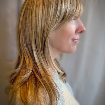 Starling Salon - Highlights, lowlights, smooth long layers and a blowout by Rebecca - Hair Salons Near Me - Alameda, California Starling Salon - Highlights, lowlights, smooth long layers and a blowout by Rebecca - Hair Salons Near Me - Alameda, California