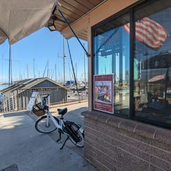 Santa Barbara Harbor Snack Shack