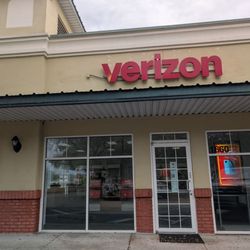 Verizon - Exterior of business