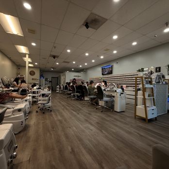 UMEE Nails & Spa - Umee Nails Salon - Nail Salons Near Me - Brentwood, California UMEE Nails & Spa - Umee Nails Salon - Nail Salons Near Me - Brentwood, California