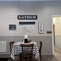 Creekside Deli