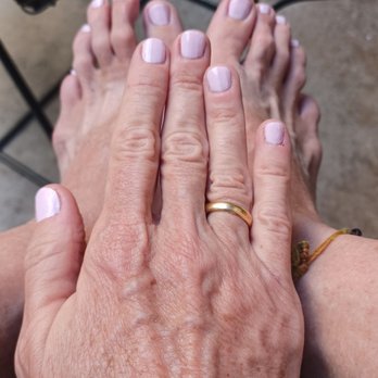 Spa de Rejuvenation - Mani/Pedi with a bit more of a treatment (Santa Monica). - Nail Salons Near Me - Santa Monica, California