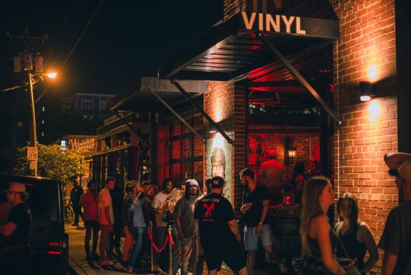 VINYL by null