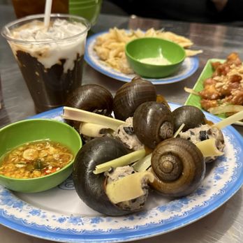 Mắm - Stuffed Snails - Vietnamese Near Me - New York, New York