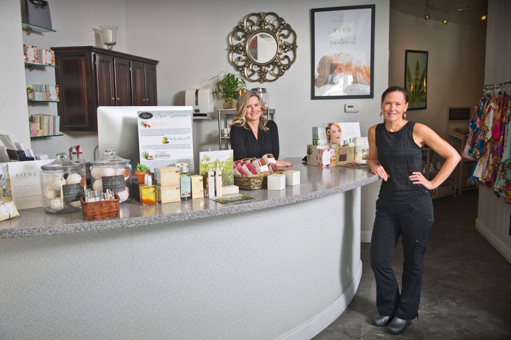 GLOW SKINCARE AND SPA Updated September 2024 75 Main St, Canton