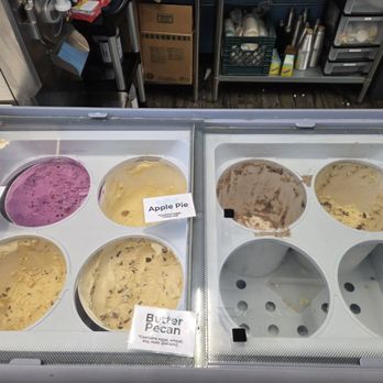 Danzeisen Dairy Creamery Store - Ice Cream Flavors 1/2 - Desserts Near Me - Payson, Arizona Danzeisen Dairy Creamery Store - Ice Cream Flavors 1/2 - Desserts Near Me - Payson, Arizona