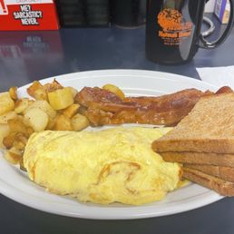 Omelette, fresh cut potato home fries, bacon, toast