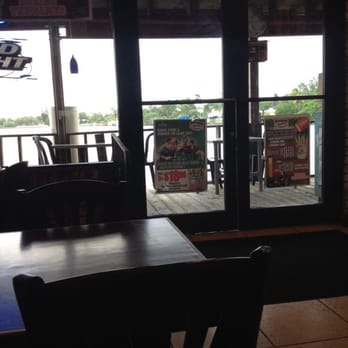 Capone's Flicker Lite - Pizza Near Me - Hollywood, Florida